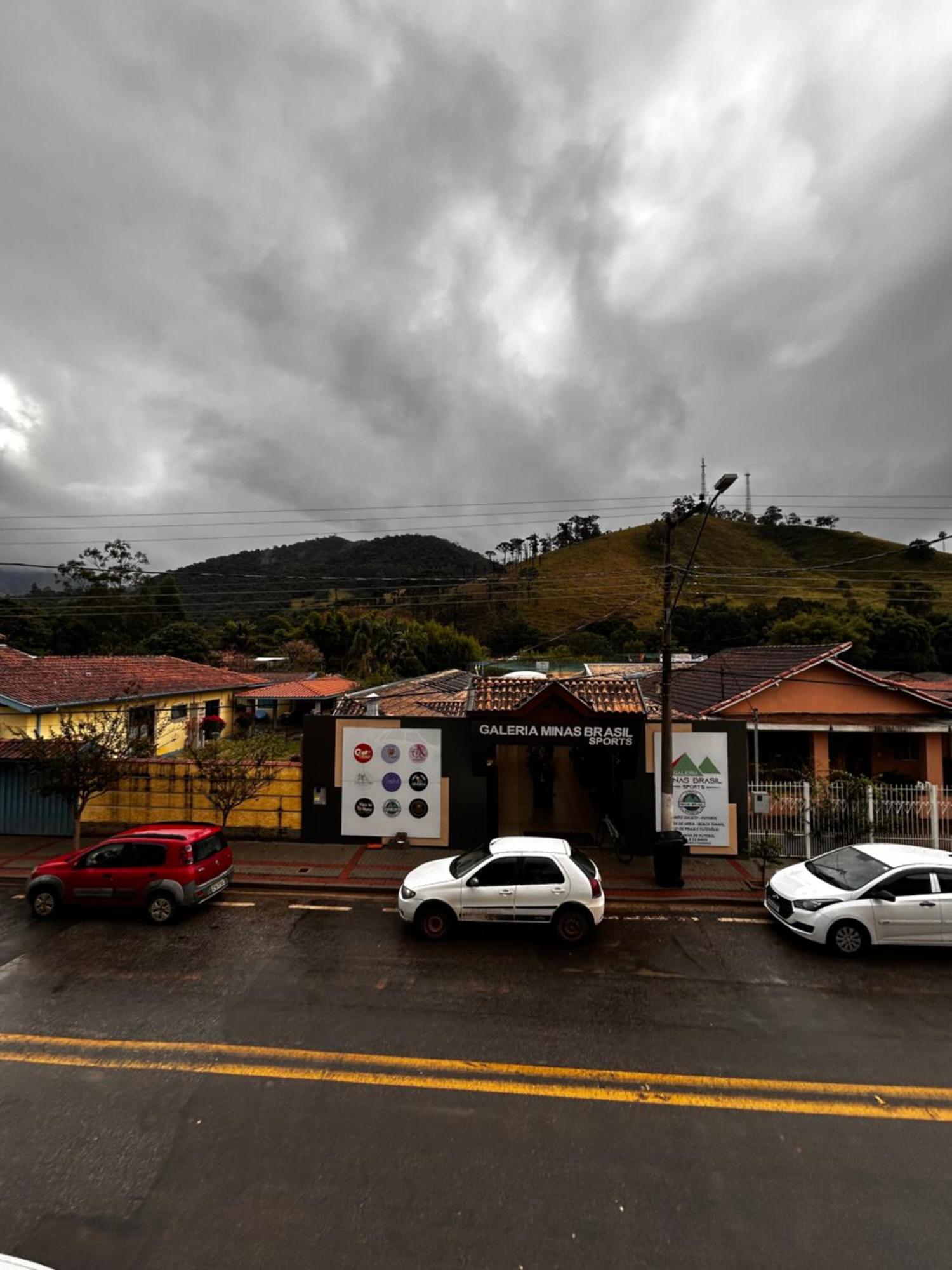 Hospedaria Bicho Preguica Sapucai-Mirim Luaran gambar